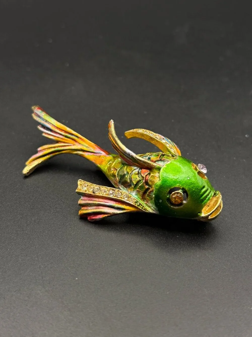 Vintage Unsigned Enamel koi Fish Brooch Pin Rhinestone Gold Tone Colorful